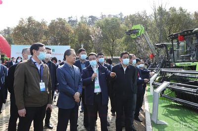 深化政企協(xié)同，推動(dòng)農(nóng)機(jī)智造升級(jí) 安徽省副省長(zhǎng)張曙光一行蒞臨中聯(lián)農(nóng)機(jī)調(diào)研